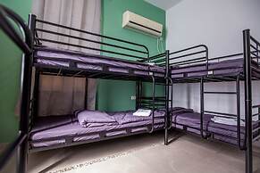 Hostel BU93