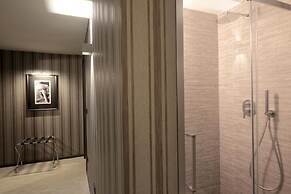 Imbriani Guest House & Suites