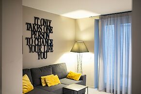 Imbriani Guest House & Suites