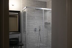 Imbriani Guest House & Suites