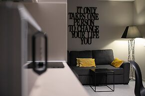 Imbriani Guest House & Suites