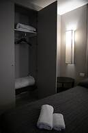 Imbriani Guest House & Suites