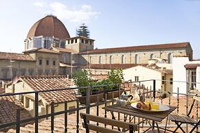 A Few Steps to The Duomo Amazing 4BD Apt