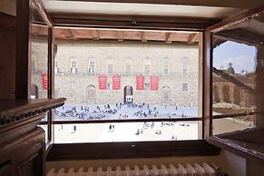 Palace with balcony View to Pitti Palace and the Duomo