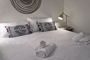 Palace with balcony View to Pitti Palace and the Duomo