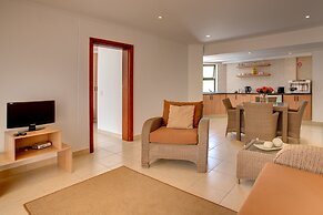 Limoni Luxury Suites