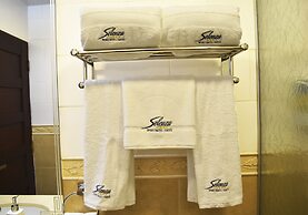 Selenza Apart Hotel