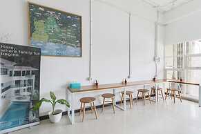 Lantai Dua Jogja - Hostel