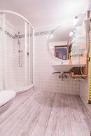 A Few Steps to The Duomo Elegant 2BD Apt