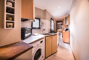 A Few Steps to The Duomo Elegant 2BD Apt