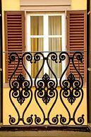 Spacious 4BD Apt Near the Duomo