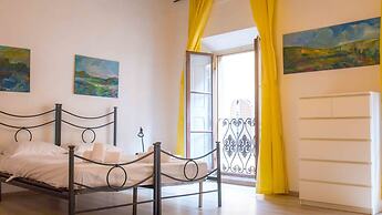 Spacious 4BD Apt Near the Duomo