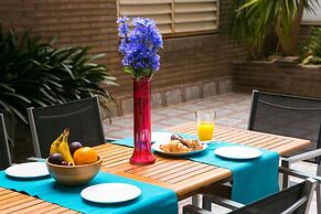 Apartment With Large And Private Terrace