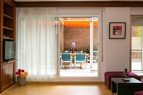 Apartment With Large And Private Terrace