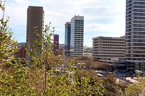 Cute & Spacious Eixample Apartment