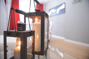 Amazing City Center Apartment