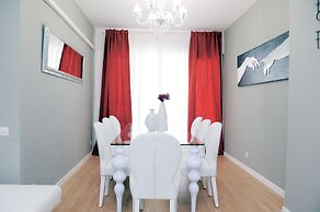 Amazing City Center Apartment