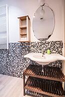 A Few Steps to The Duomo Enchanting 2BD Apt