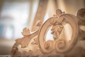 Breathtaking 4BD Apt 5min Walk to Duomo