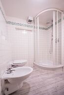 A Few Steps to The Duomo Upscale 2BD Apt