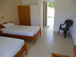Alexandros Guest House