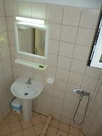 Alexandros Guest House