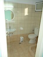 Alexandros Guest House