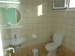 Alexandros Guest House