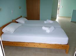 Alexandros Guest House