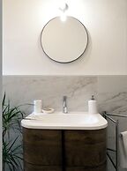 Amazing View to Pitti Palace 3BD Apt