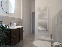 Amazing View to Pitti Palace 3BD Apt