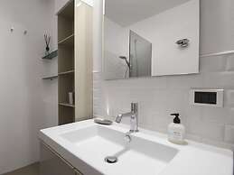 GetTheKey Hills Garden Apartment