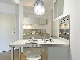 GetTheKey Hills Garden Apartment