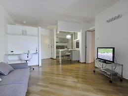 GetTheKey Hills Garden Apartment