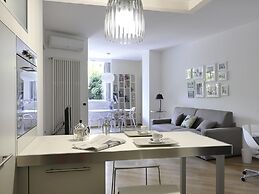 GetTheKey Hills Garden Apartment