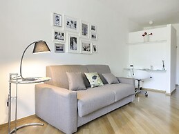 GetTheKey Hills Garden Apartment