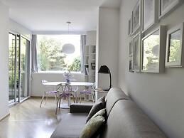 GetTheKey Hills Garden Apartment