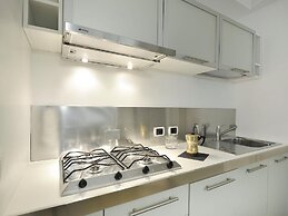 GetTheKey Hills Garden Apartment