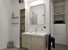 GetTheKey Hills Garden Apartment