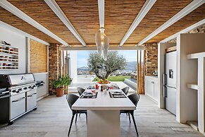 On The Rocks Antiparos