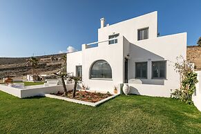 On The Rocks Antiparos