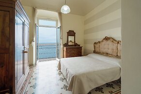 Casa Parisi