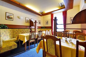 Hotel Filipinum