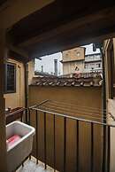 Central Location in Florence Inviting 3BD Apt