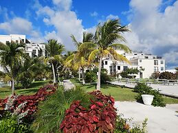 Coral Beach Hotel and Condominiums