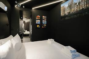 SUPPER Hotel