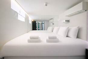 SUPPER Hotel