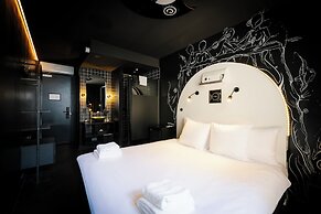SUPPER Hotel