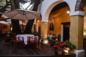 Suites Los Camilos - Adults Only