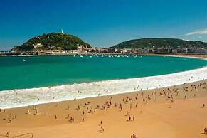 Casual de las Olas San Sebastian Hotel